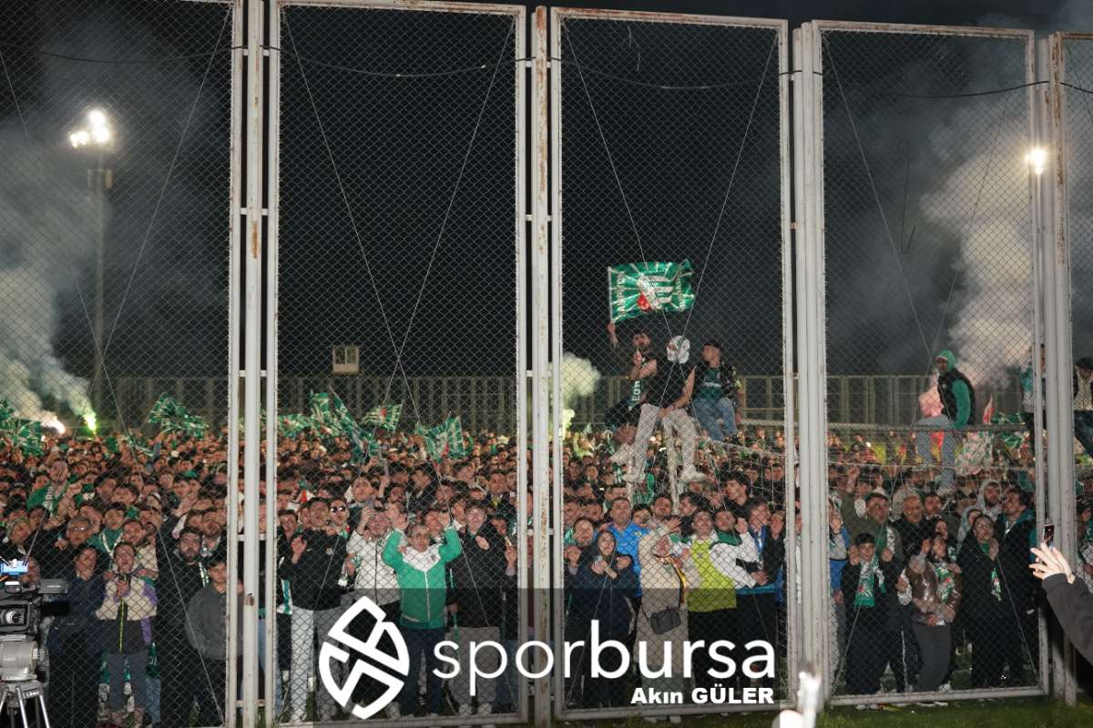 BURSASPOR ŞAMPİYONLUK KUTLAMASI
