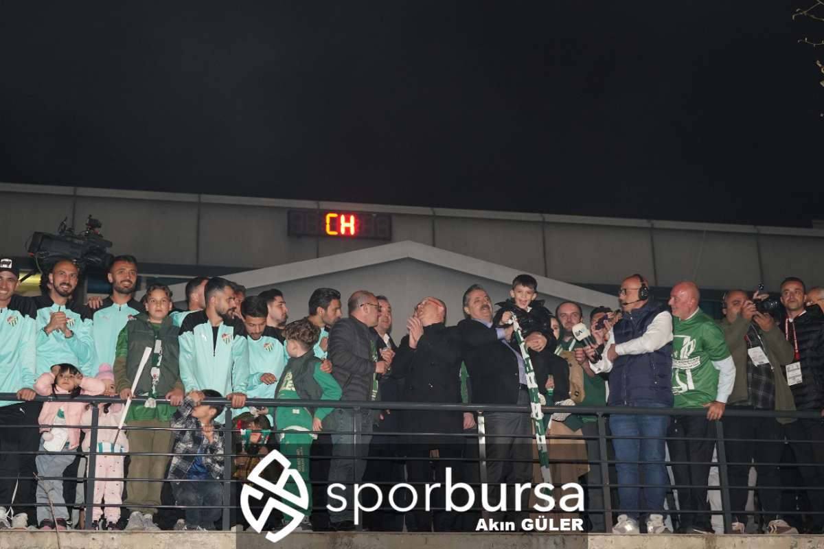 BURSASPOR ŞAMPİYONLUK KUTLAMASI