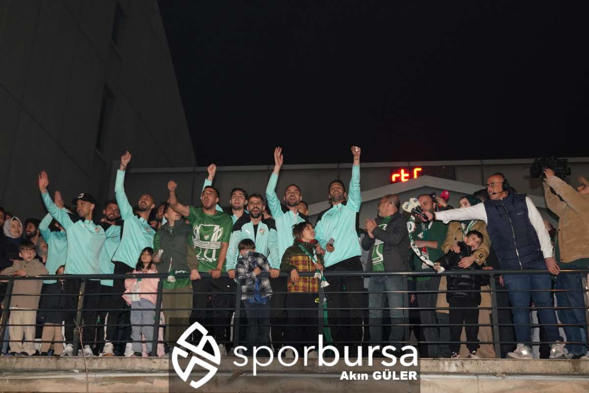 BURSASPOR ŞAMPİYONLUK KUTLAMASI