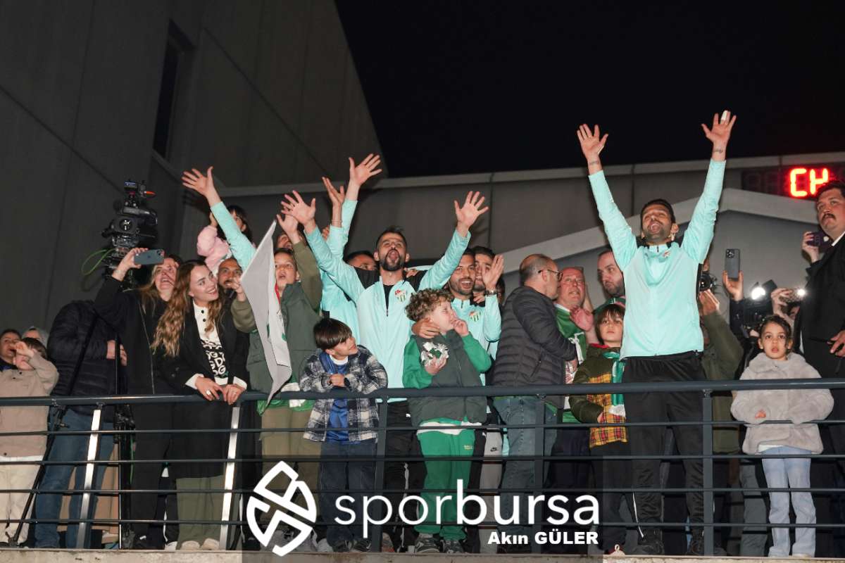 BURSASPOR ŞAMPİYONLUK KUTLAMASI