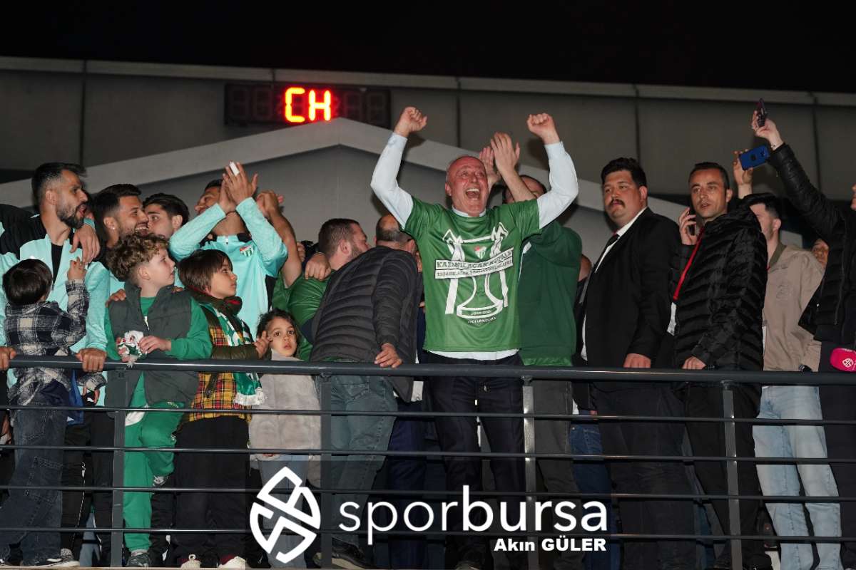 BURSASPOR ŞAMPİYONLUK KUTLAMASI