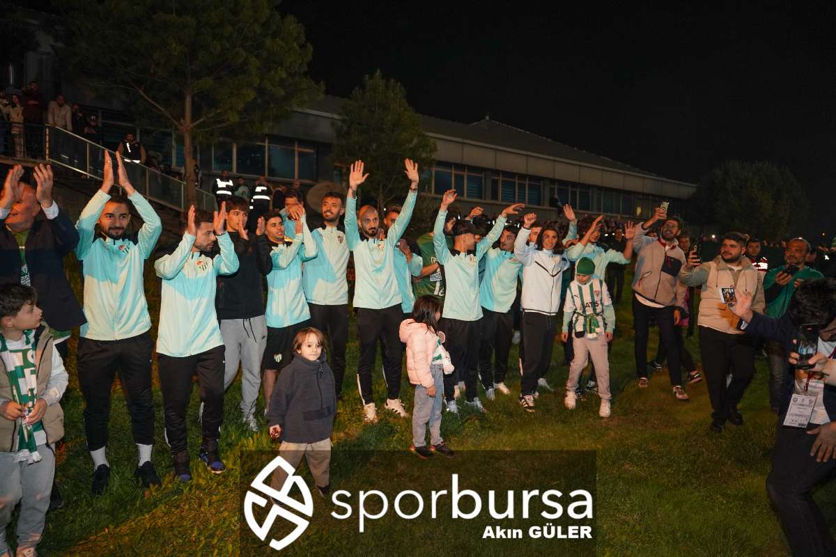 BURSASPOR ŞAMPİYONLUK KUTLAMASI