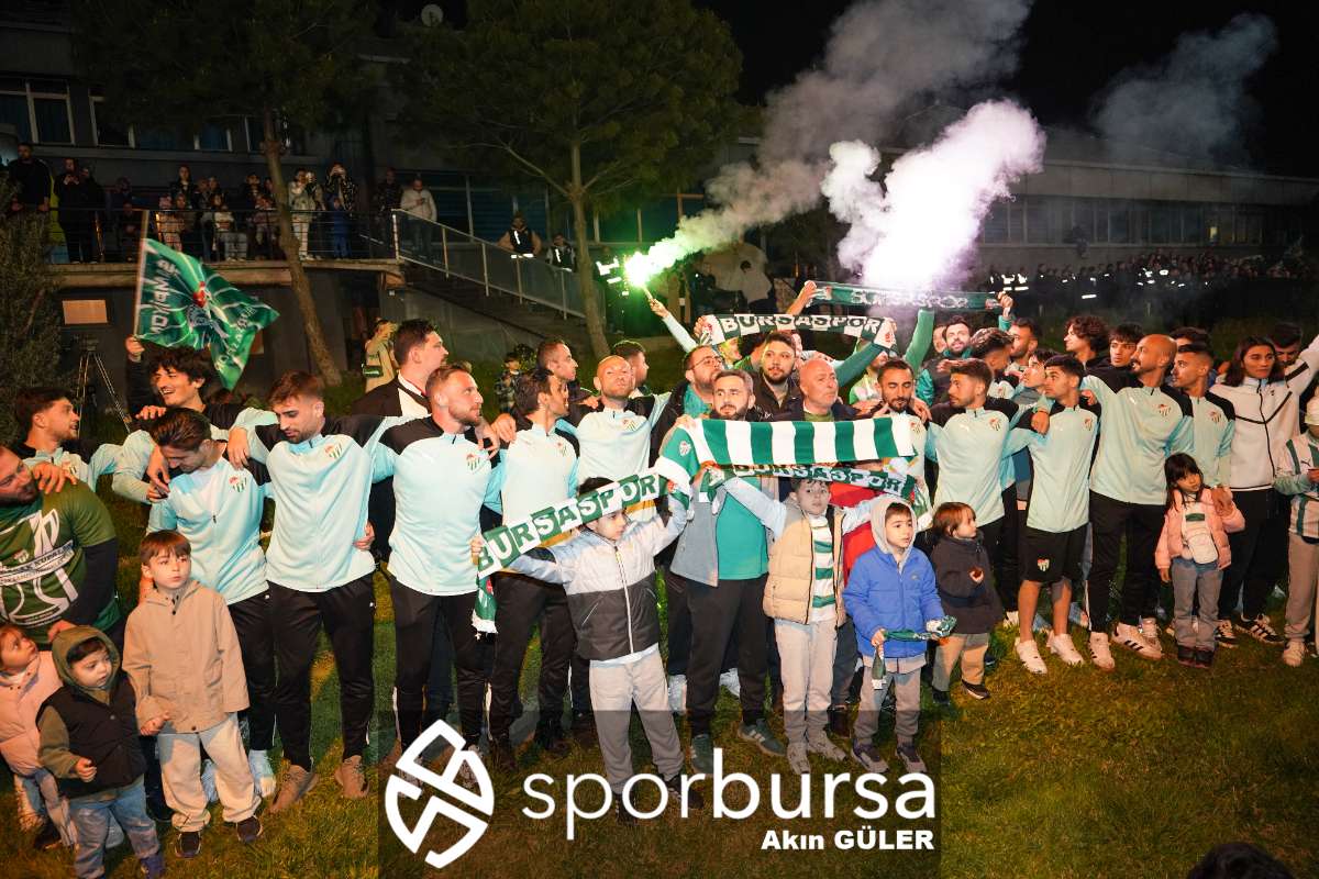 BURSASPOR ŞAMPİYONLUK KUTLAMASI