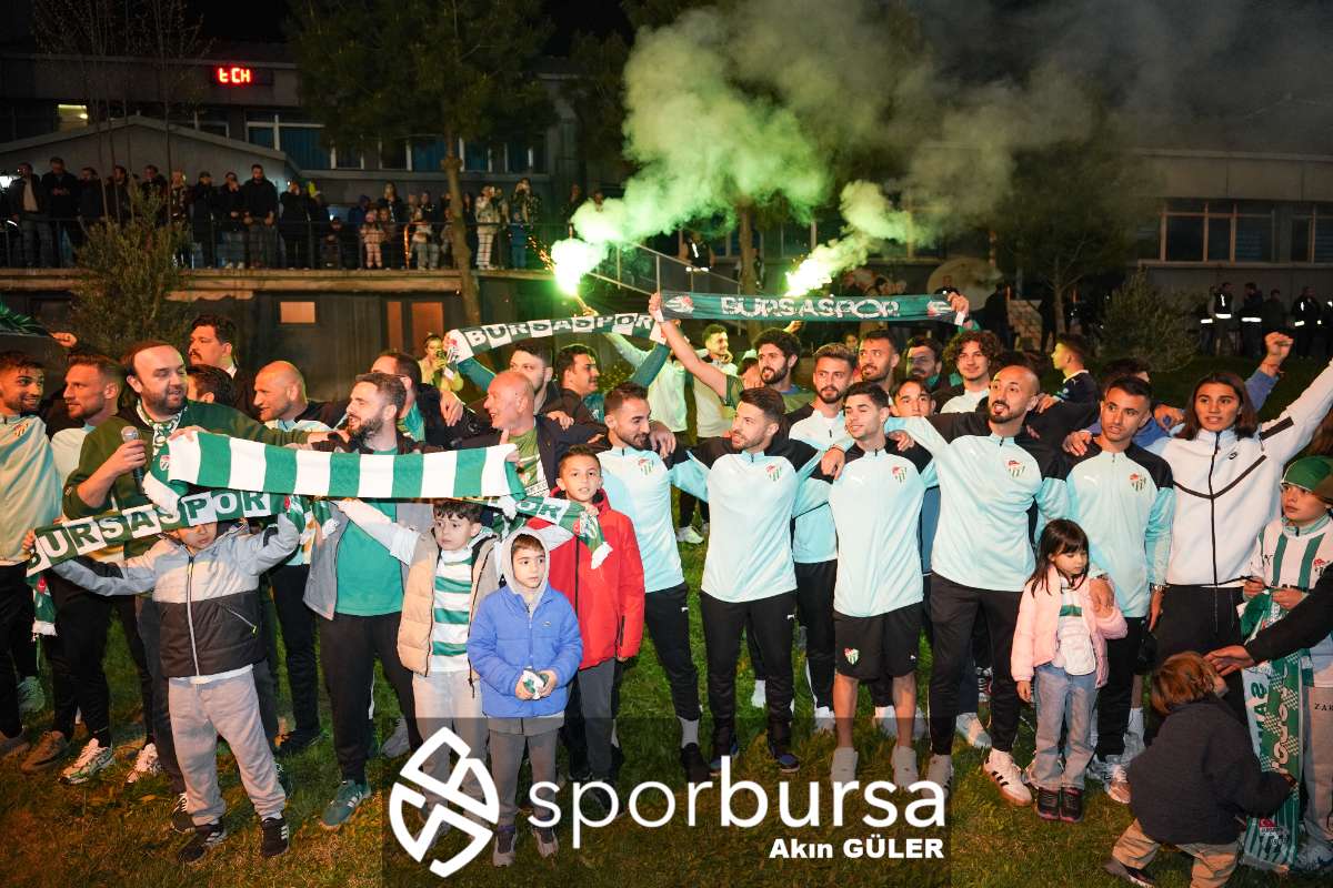BURSASPOR ŞAMPİYONLUK KUTLAMASI