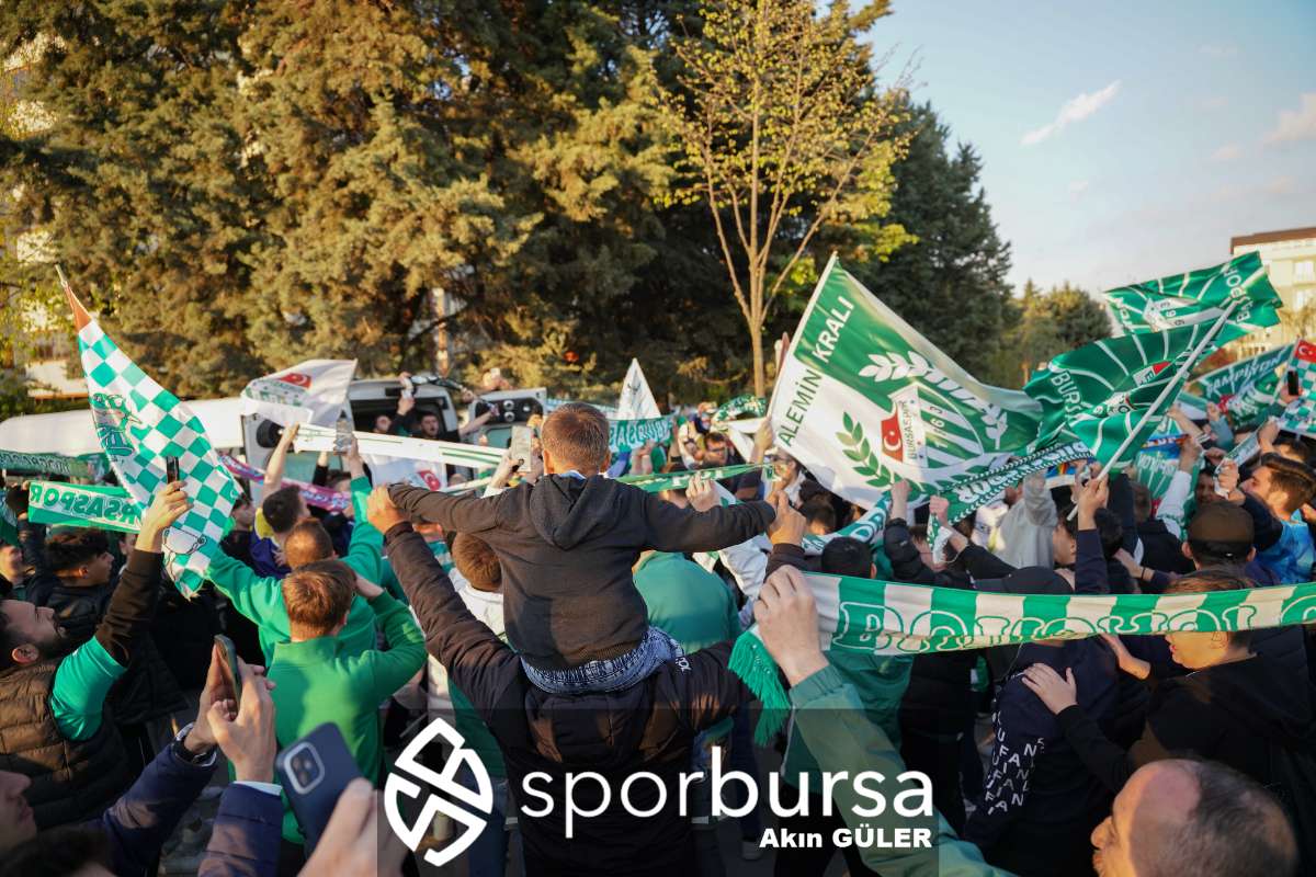 BURSASPOR ŞAMPİYONLUK KUTLAMASI