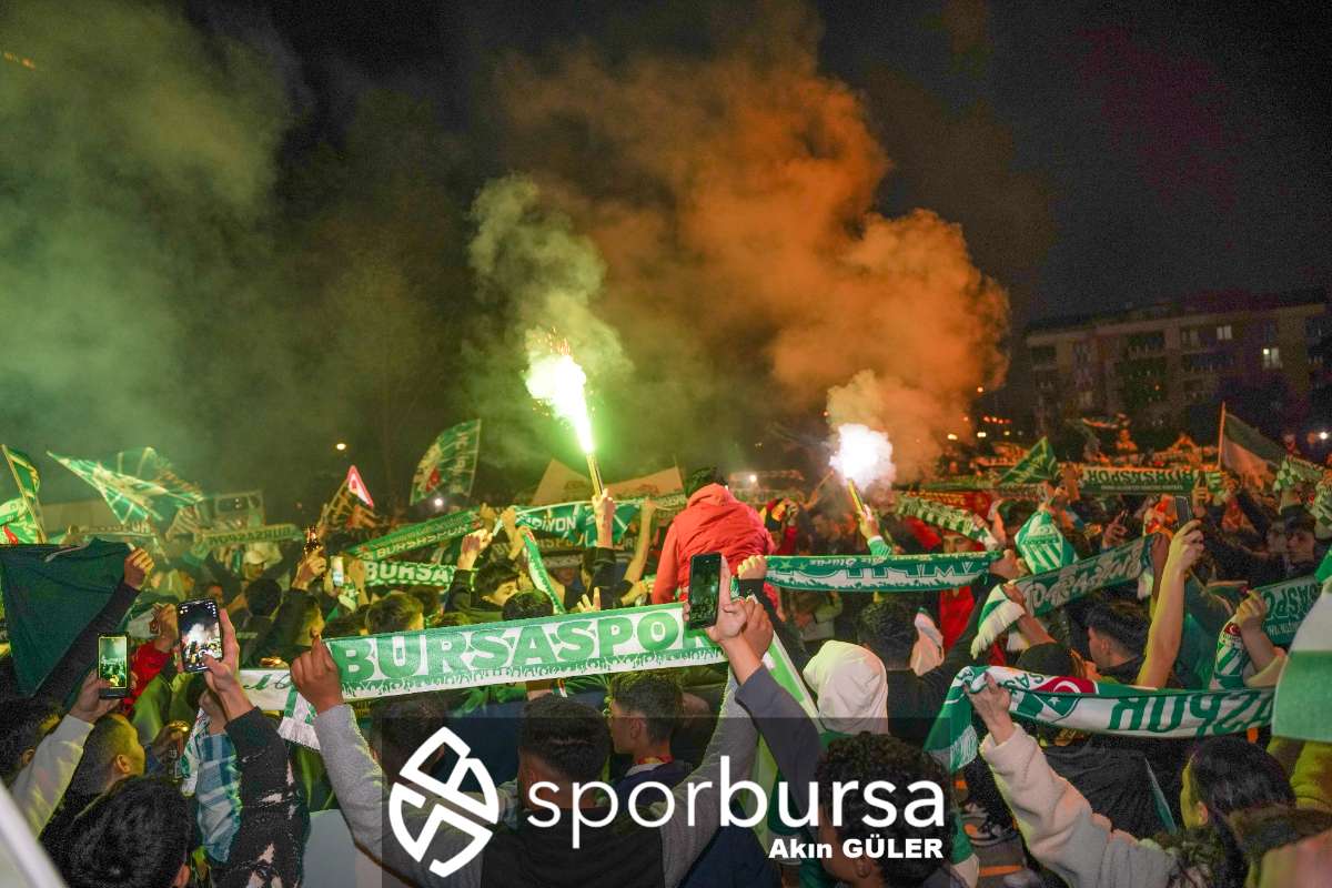 BURSASPOR ŞAMPİYONLUK KUTLAMASI