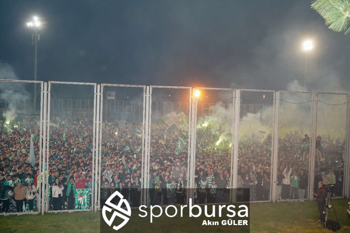 BURSASPOR ŞAMPİYONLUK KUTLAMASI