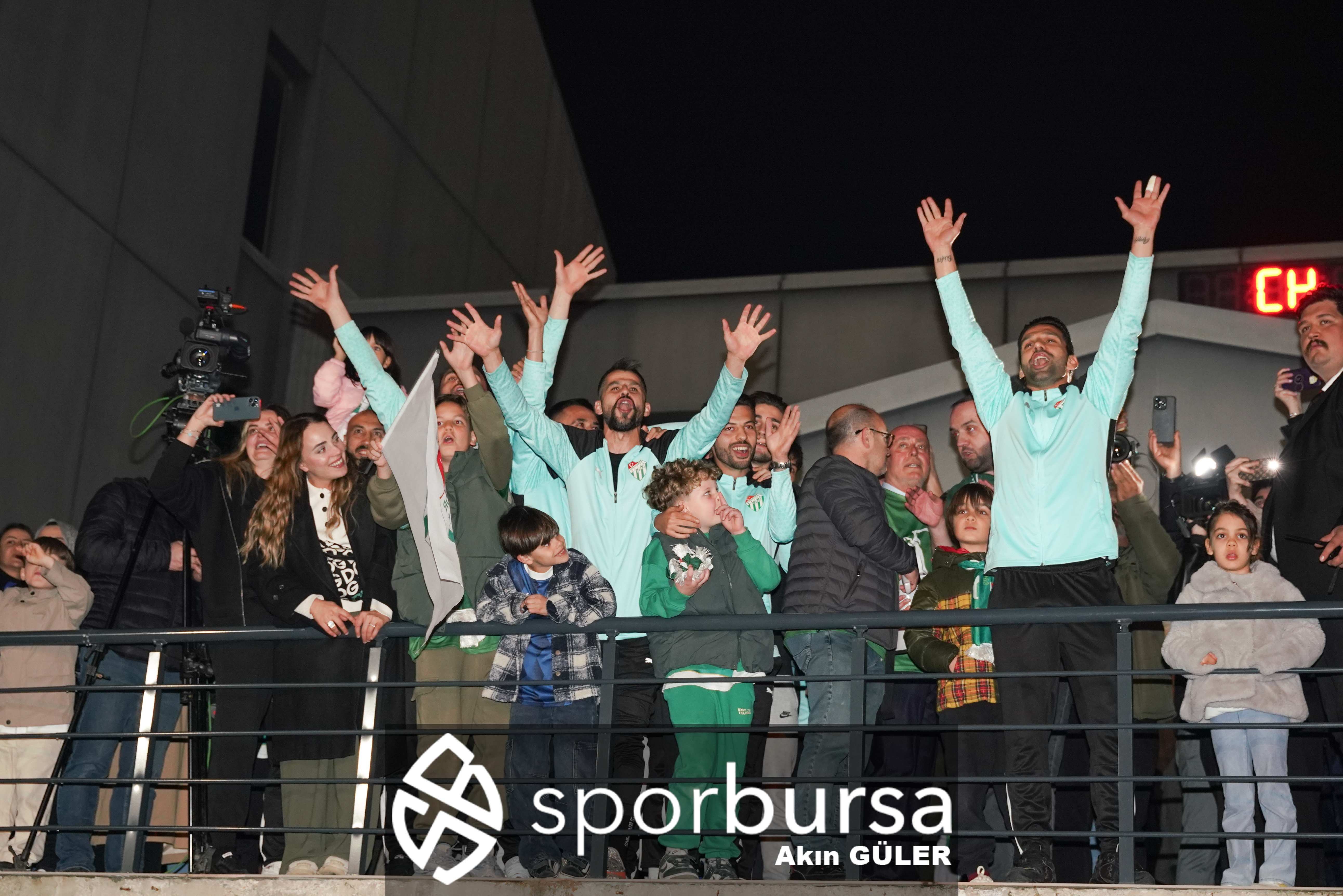 BURSASPOR ŞAMPİYONLUK KUTLAMASI