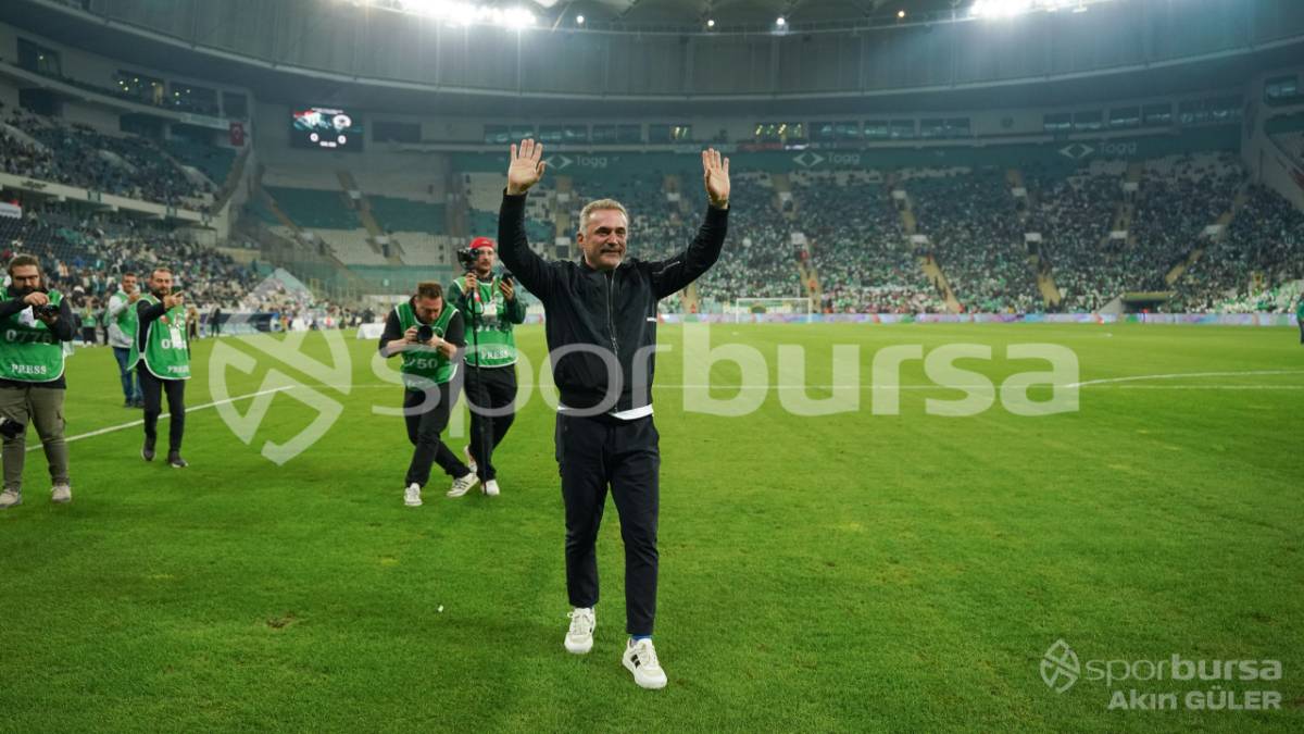 BURSASPOR - MENEMEN FK MAÇ FOTOĞRAFLARI