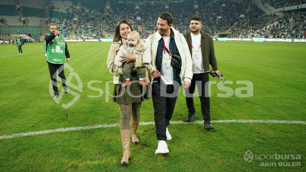 BURSASPOR - MENEMEN FK MAÇ FOTOĞRAFLARI