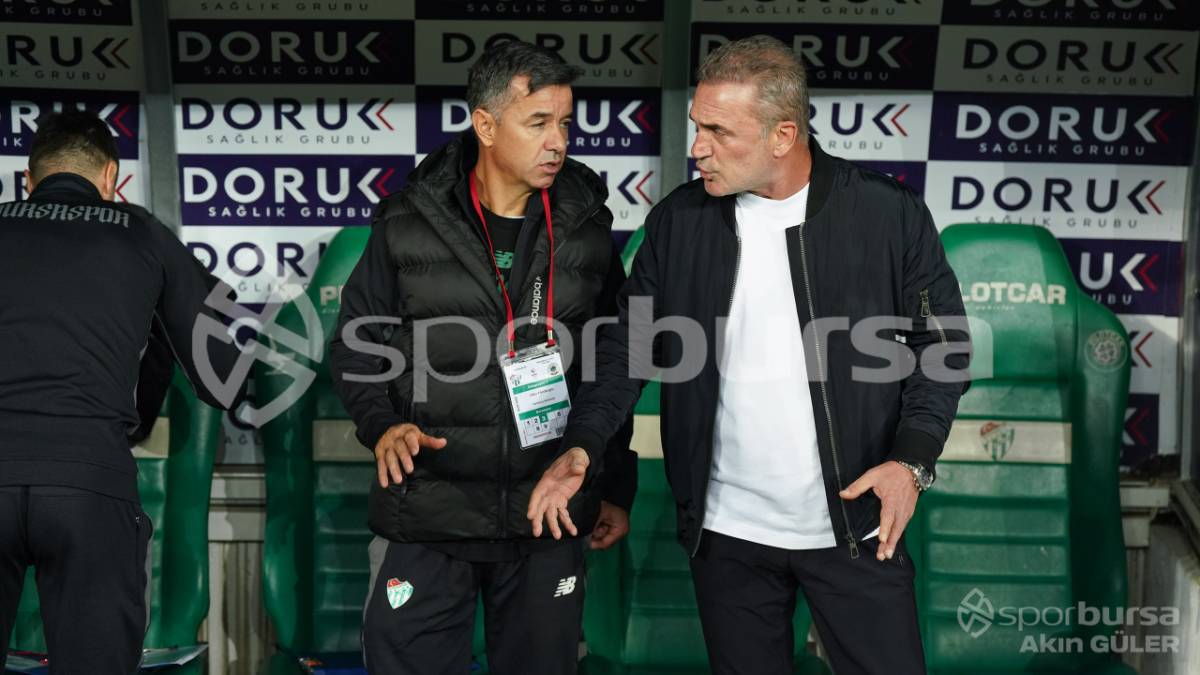 BURSASPOR - MENEMEN FK MAÇ FOTOĞRAFLARI