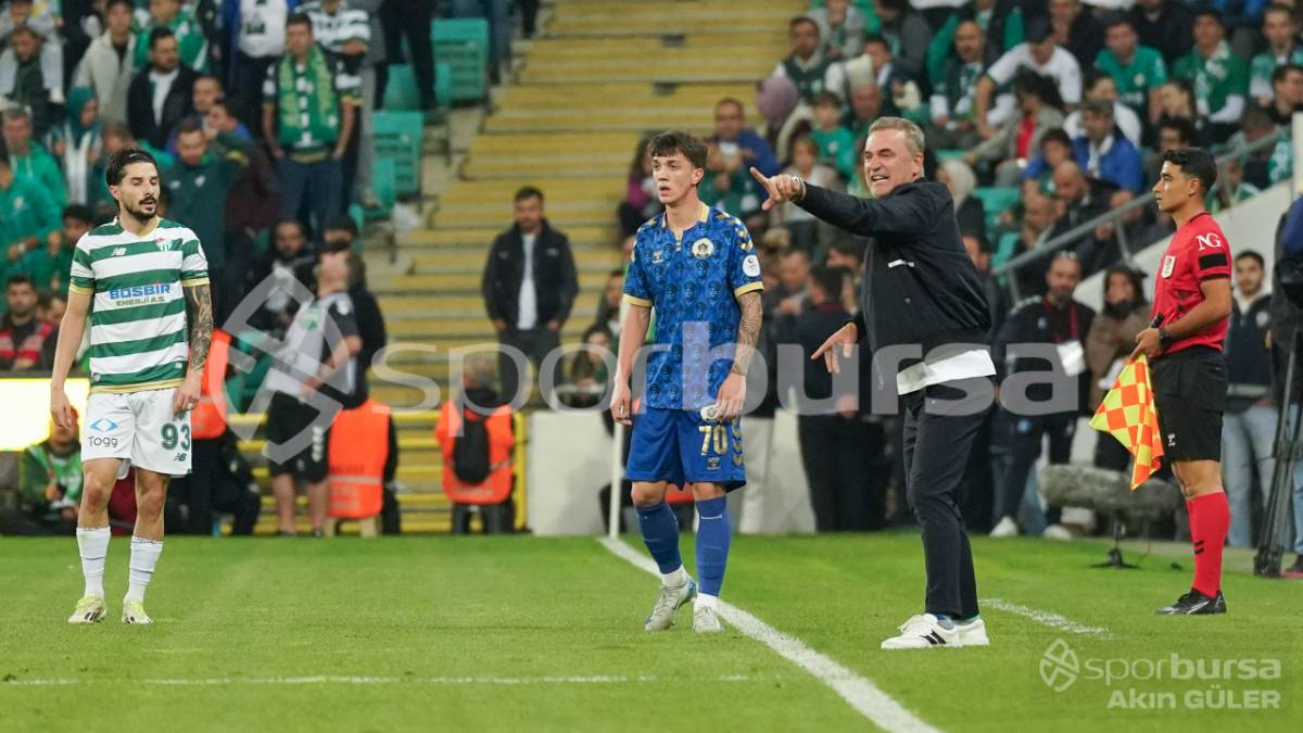 BURSASPOR - MENEMEN FK MAÇ FOTOĞRAFLARI