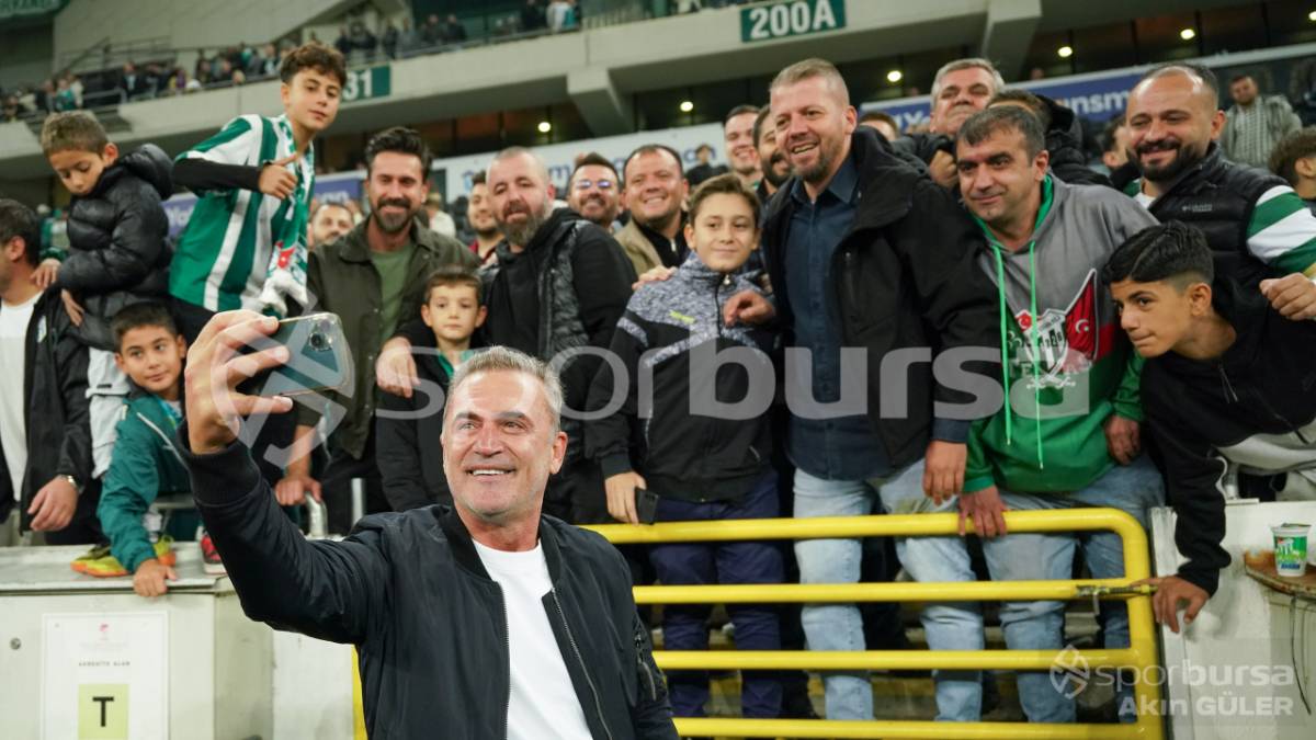 BURSASPOR - MENEMEN FK MAÇ FOTOĞRAFLARI