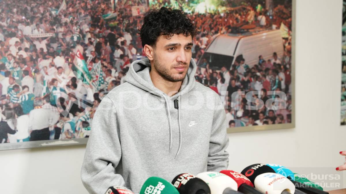 BURSASPOR - MENEMEN FK MAÇ FOTOĞRAFLARI