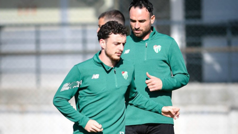 Bursaspor’da Zeki Dursun sevinci!