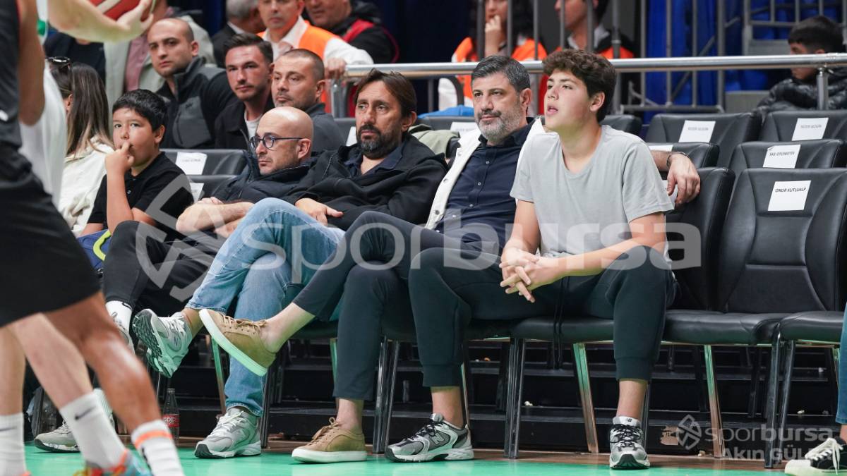BURSASPOR BASKETBOL - GLİNT MANİSA BASKETBOL
