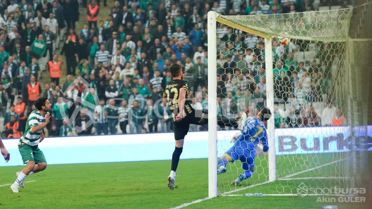 BURSASPOR - MUŞSPOR MAÇ FOTOĞRAFLARI
