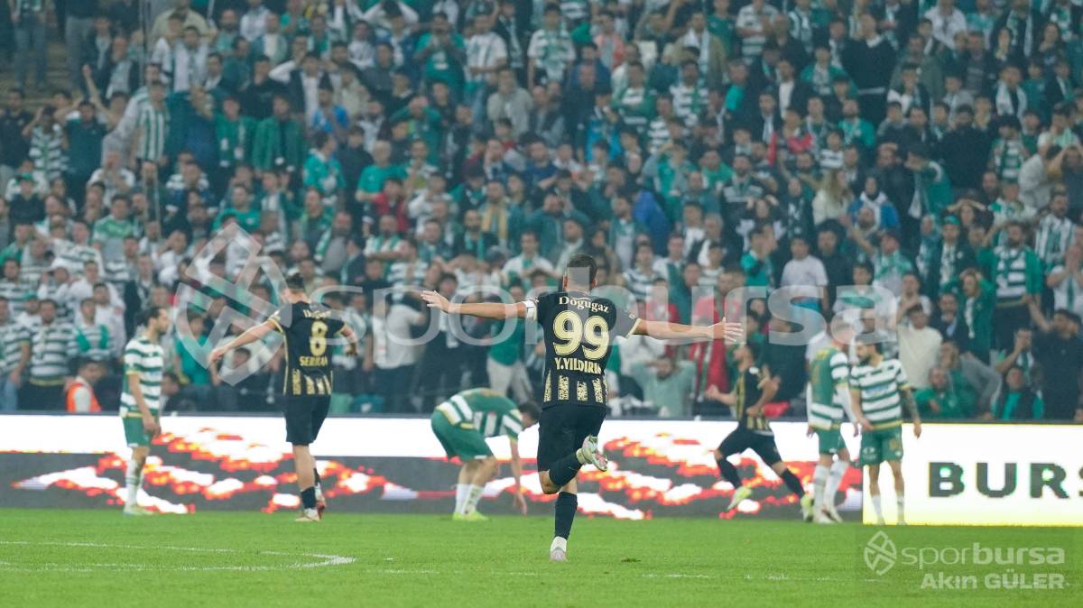 BURSASPOR - MUŞSPOR MAÇ FOTOĞRAFLARI