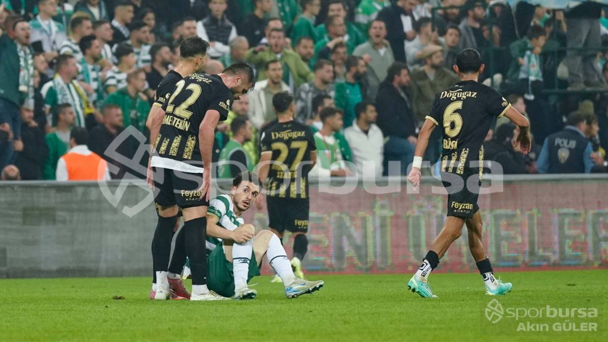 BURSASPOR - MUŞSPOR MAÇ FOTOĞRAFLARI