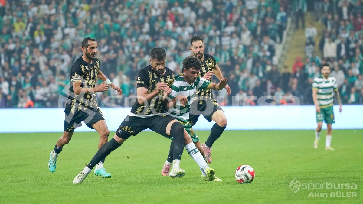 BURSASPOR - MUŞSPOR MAÇ FOTOĞRAFLARI