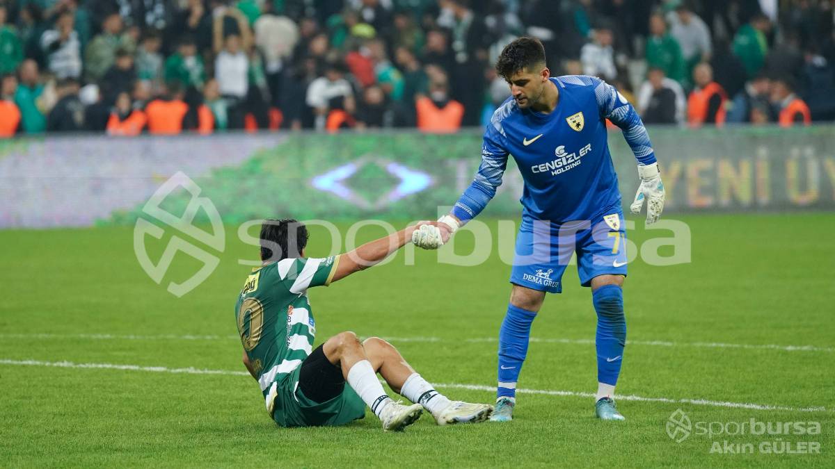 BURSASPOR - MUŞSPOR MAÇ FOTOĞRAFLARI
