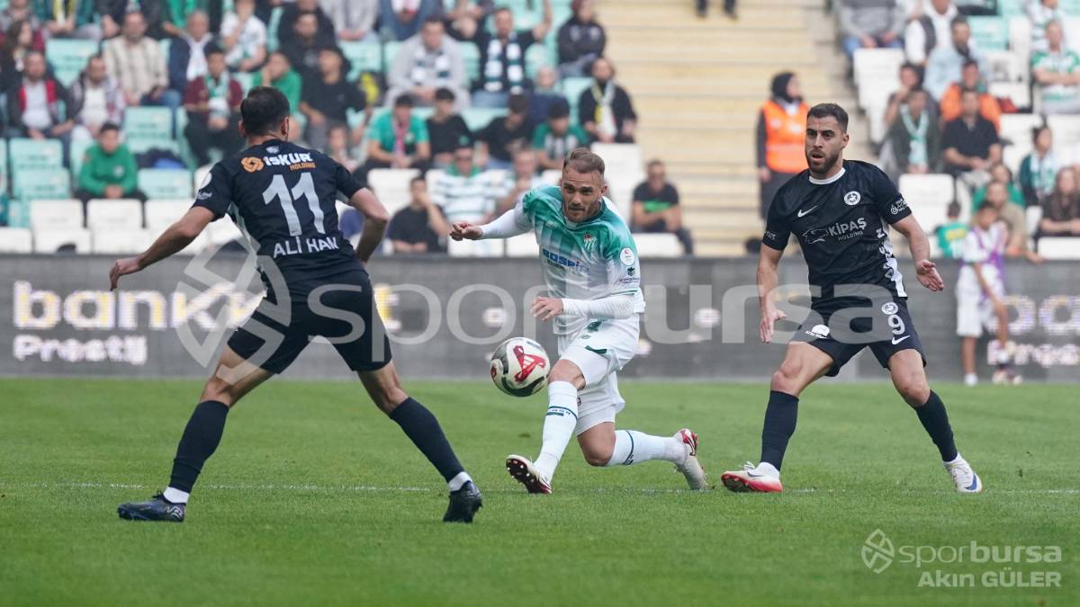 BURSASPOR - KAHRAMANMARAŞ İSTİKLAL MAÇ FOTOĞRAFLARI