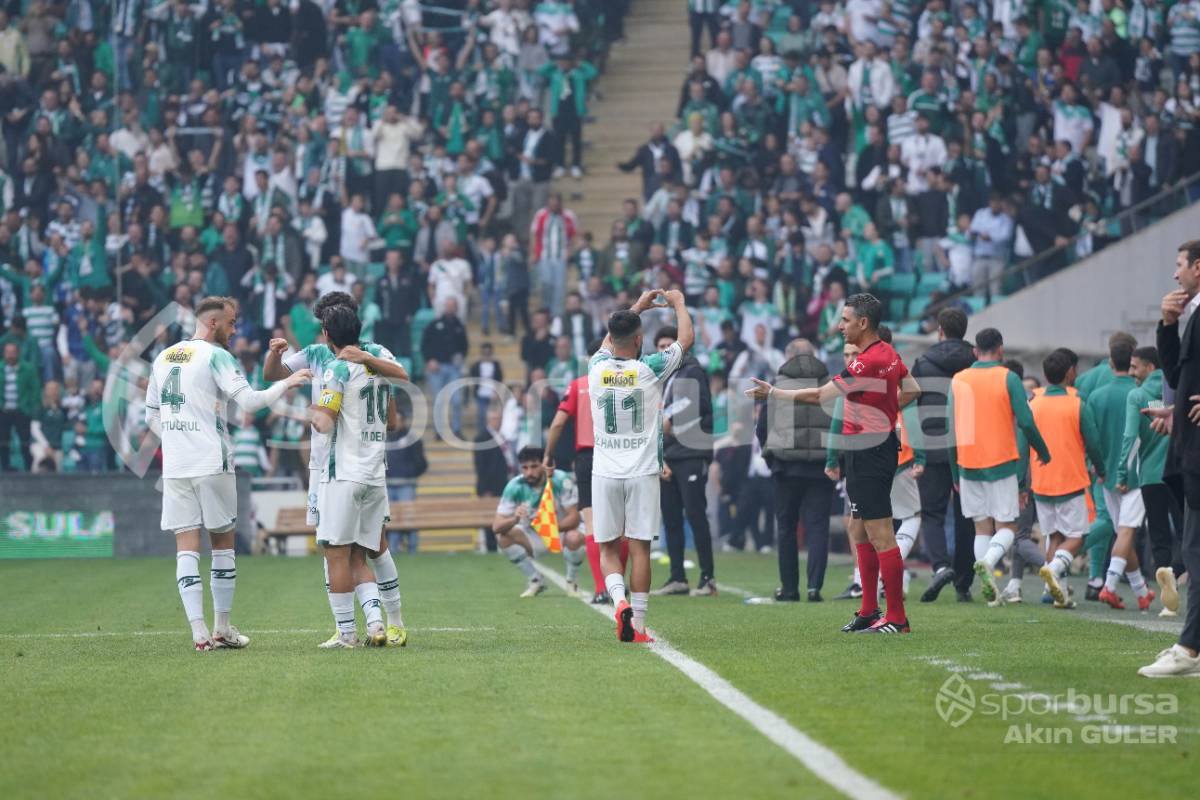 BURSASPOR - KAHRAMANMARAŞ İSTİKLAL MAÇ FOTOĞRAFLARI