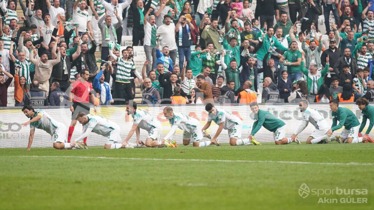 BURSASPOR - KAHRAMANMARAŞ İSTİKLAL MAÇ FOTOĞRAFLARI