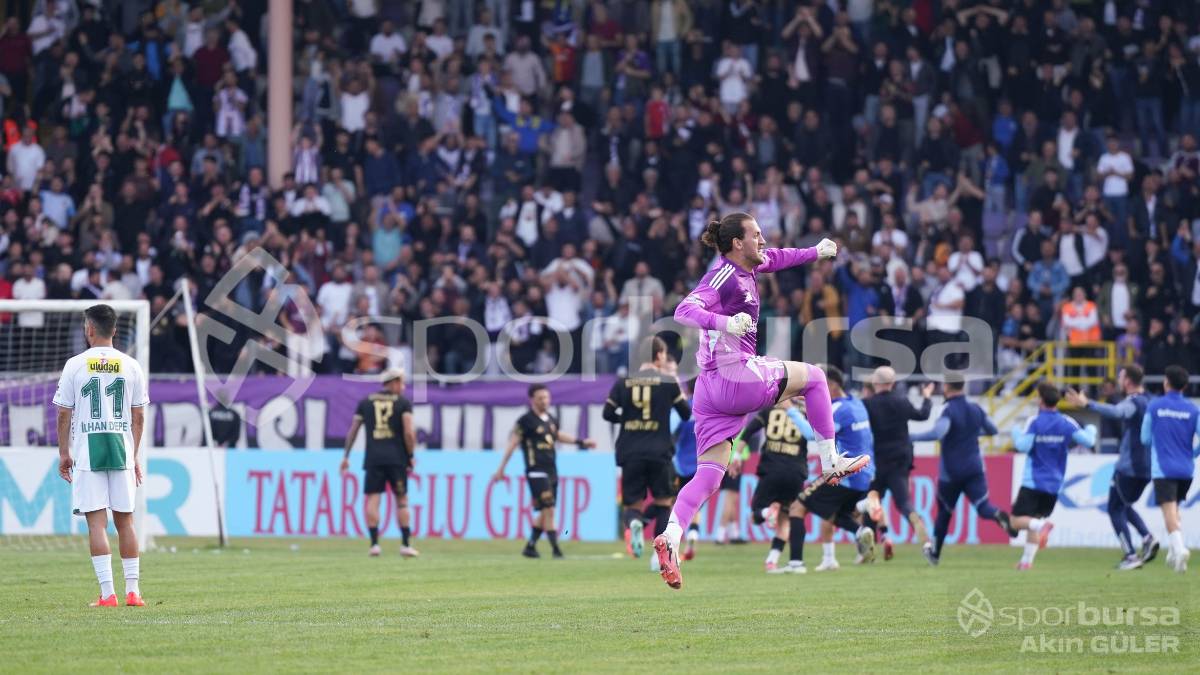 GÜZİDE GEBZE - BURSASPOR MAÇ FOTOĞRAFLARI