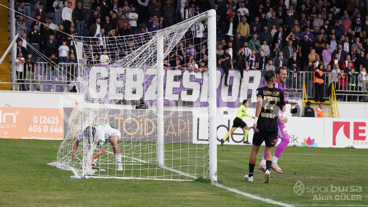 GÜZİDE GEBZE - BURSASPOR MAÇ FOTOĞRAFLARI