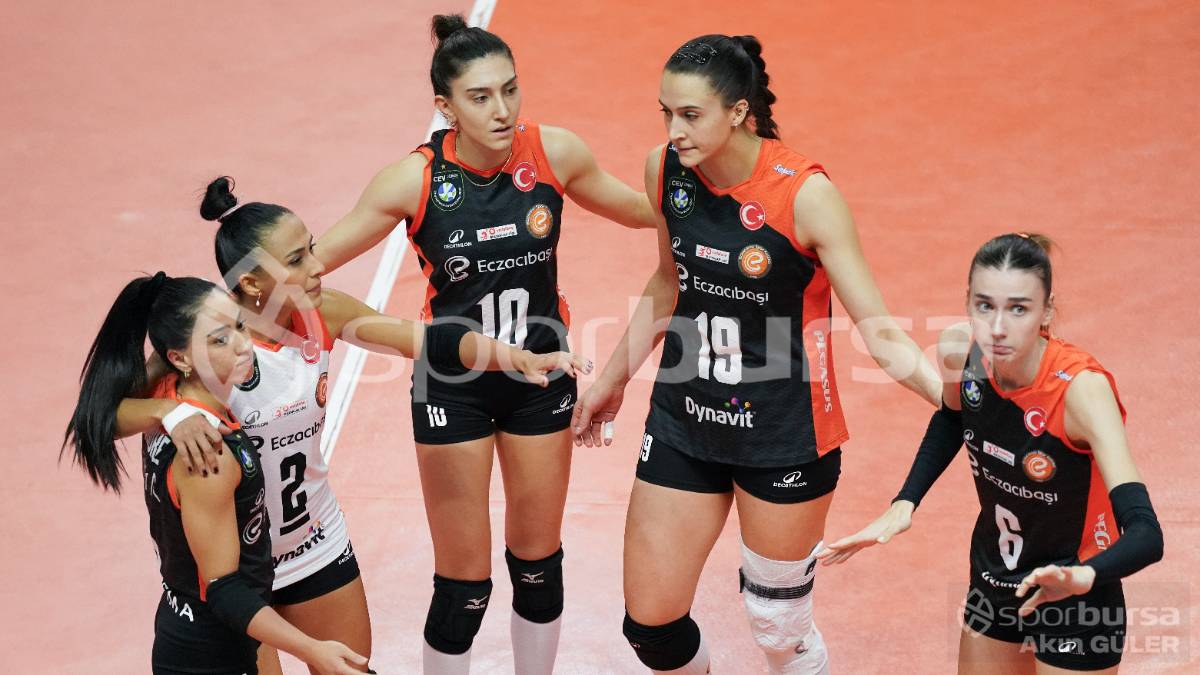 NİLÜFER BELEDİYESPOR EKER - ECZACIBAŞI MAÇI FOTOĞRAFLARI