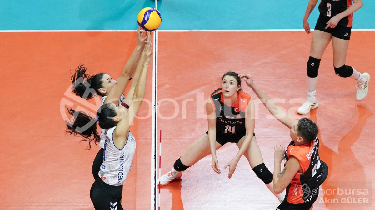 NİLÜFER BELEDİYESPOR EKER - ECZACIBAŞI MAÇI FOTOĞRAFLARI
