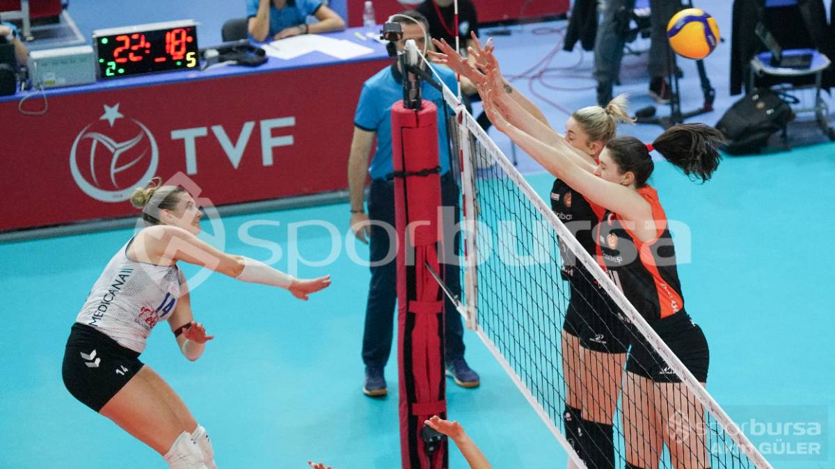NİLÜFER BELEDİYESPOR EKER - ECZACIBAŞI MAÇI FOTOĞRAFLARI