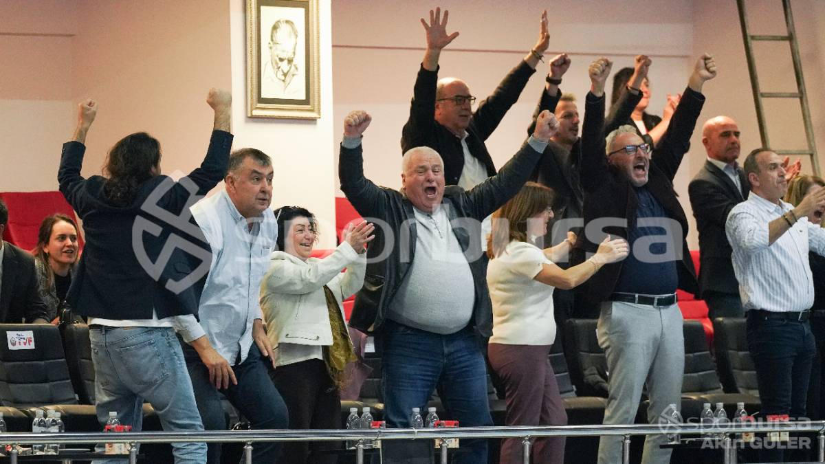 NİLÜFER BELEDİYESPOR EKER - ECZACIBAŞI MAÇI FOTOĞRAFLARI