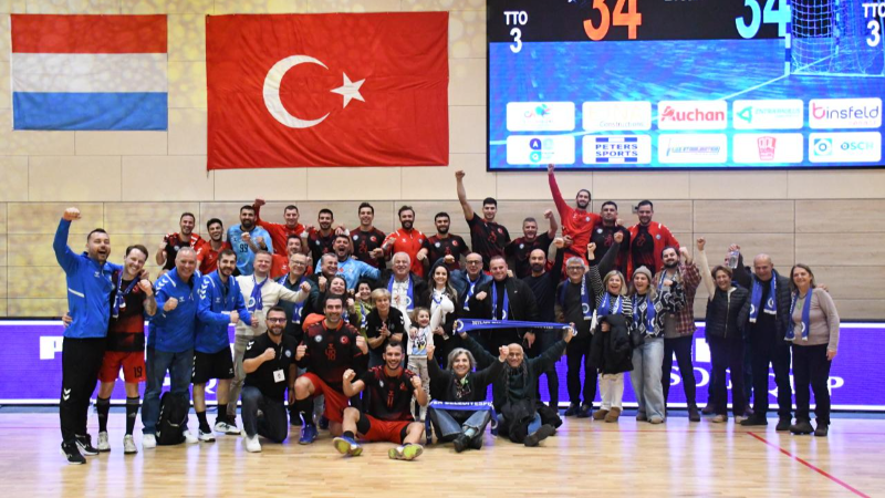 Nilüfer Belediyespor Lüksemburg'da turu geçti