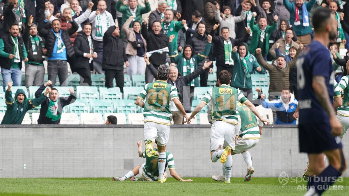 BURSASPOR - FETHİYESPOR MAÇ FOTOĞRAFLARI
