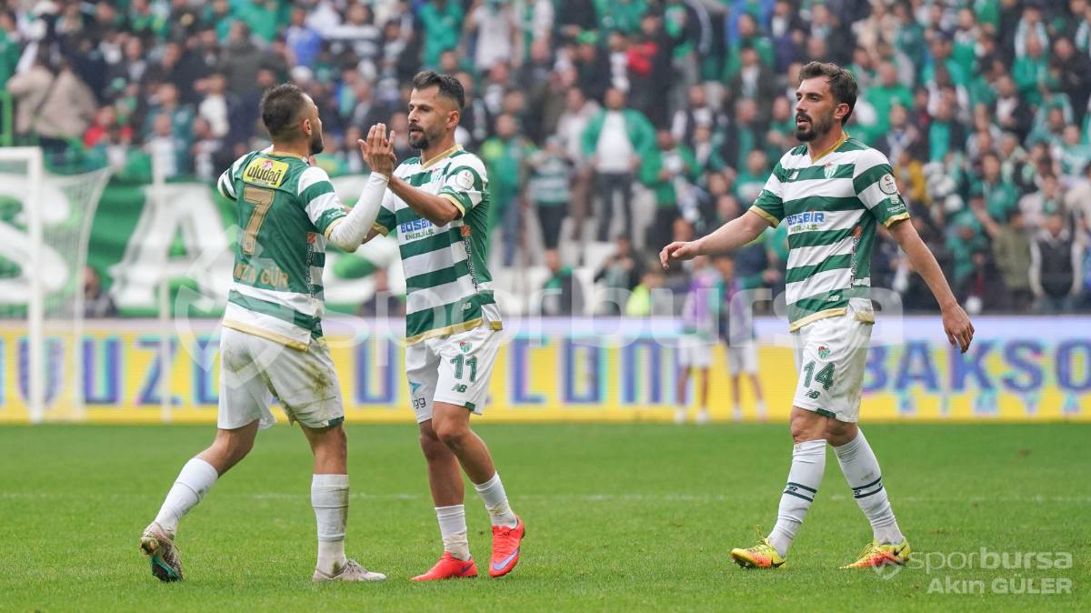 BURSASPOR - FETHİYESPOR MAÇ FOTOĞRAFLARI