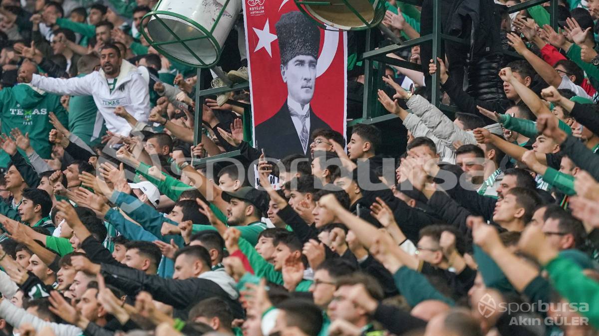 BURSASPOR - FETHİYESPOR MAÇ FOTOĞRAFLARI