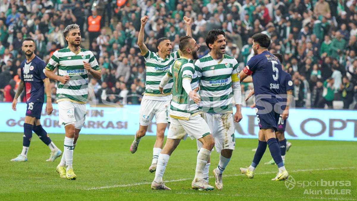 BURSASPOR - FETHİYESPOR MAÇ FOTOĞRAFLARI