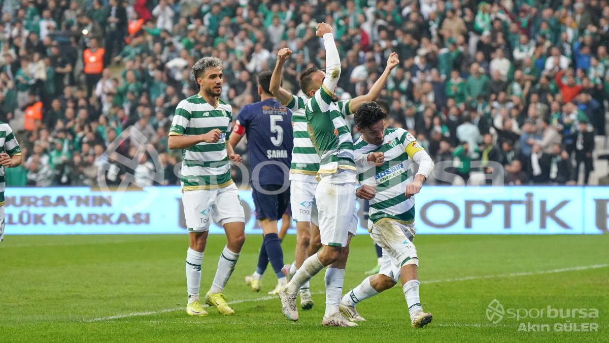 BURSASPOR - FETHİYESPOR MAÇ FOTOĞRAFLARI