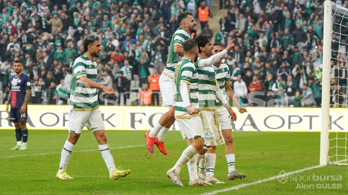 BURSASPOR - FETHİYESPOR MAÇ FOTOĞRAFLARI