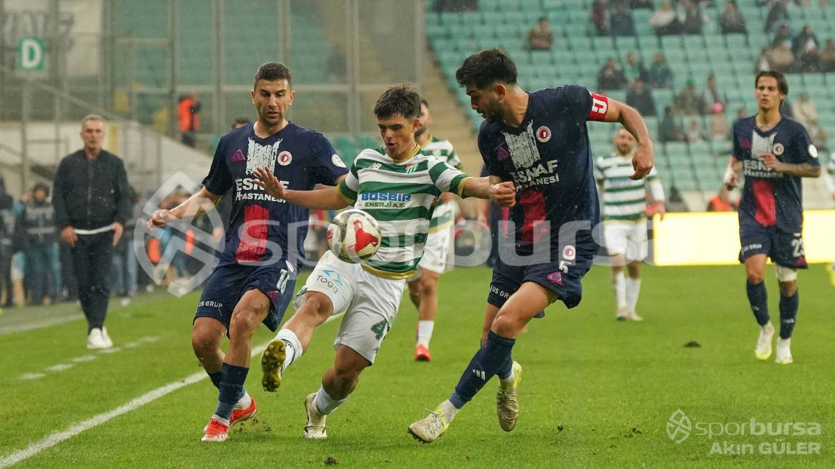BURSASPOR - FETHİYESPOR MAÇ FOTOĞRAFLARI