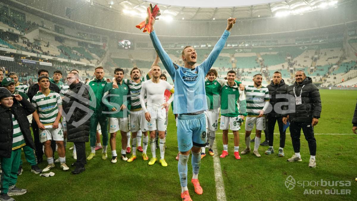 BURSASPOR - FETHİYESPOR MAÇ FOTOĞRAFLARI