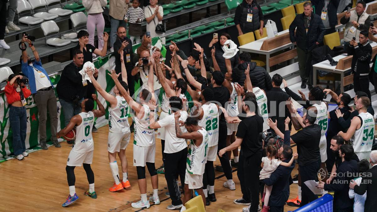 BURSASPOR - GALATASARAY MAÇ FOTOĞRAFLARI