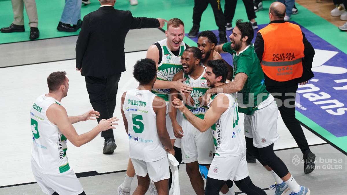 BURSASPOR - GALATASARAY MAÇ FOTOĞRAFLARI