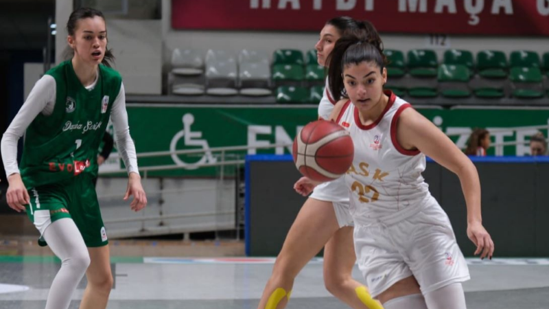 Uludağ Atletik bu kez kazandı