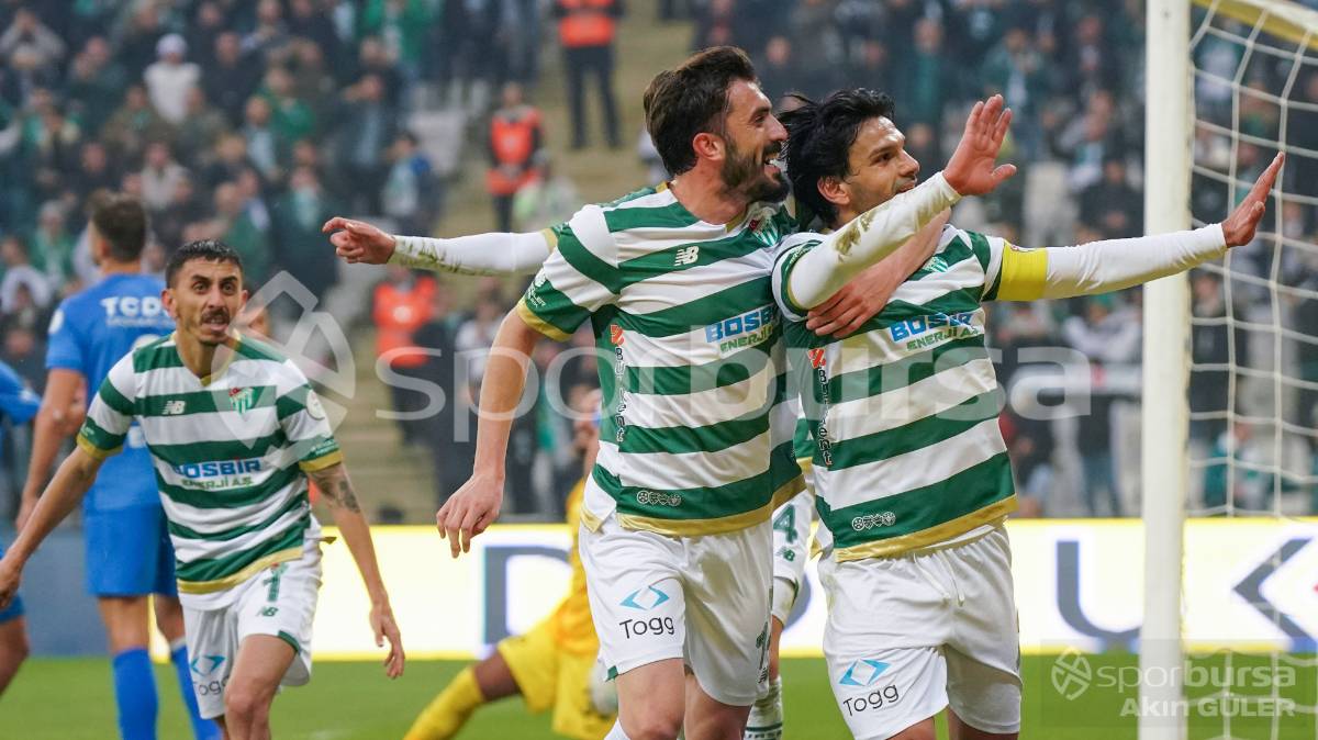 BURSASPOR - ANKARA DEMİRSPOR MAÇ FOTOĞRAFLARI