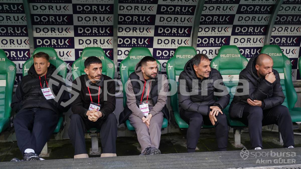 BURSASPOR - ALİAĞA FK MAÇ FOTOĞRAFLARI