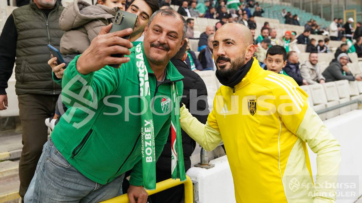 BURSASPOR - ALİAĞA FK MAÇ FOTOĞRAFLARI