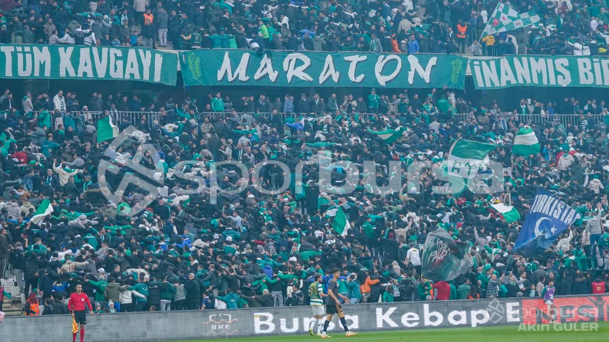 BURSASPOR - ALİAĞA FK MAÇ FOTOĞRAFLARI